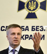 Порошенко внес представление об увольнении Наливайченко
