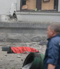 В Луганске почтили память жертв удара украинской авиации