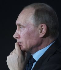 Путин предлагает отменить постановление об использовании ВС РФ на территории Украины - Песков