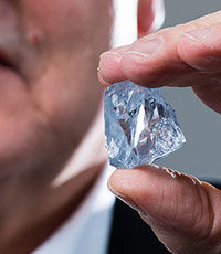 Sotheby's выставит крупнейший алмаз в мире на аукцион 29 июня