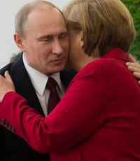Путин: Меркель и Олланд верят в искренность России