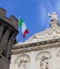 Итальянская партия может разработать резолюцию по снятию санкций с России