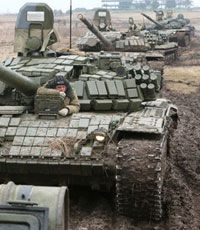 Миссия ОБСЕ зафиксировала танковые колонны под Донецком