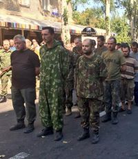 Самопровозглашенная ДНР передала украинской стороне 12 военных, но один из них отказался от обмена