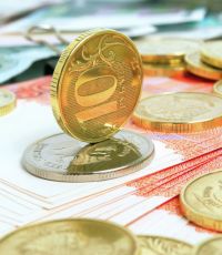 Курс доллара упал до 55 рублей