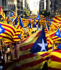 Испания лишит Каталонию автономии при угрозе отделения