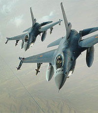 Американским ВВС разрешили наносить авиаудары по сирийским правительственным войскам