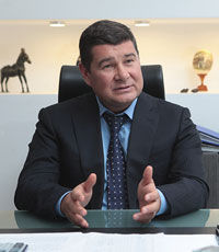 Онищенко подал в суд на Генпрокуратуру и НАБУ