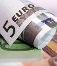 НБУ может досрочно отменить валютные ограничения
