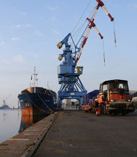 Раду просят разрешить приватизацию 13 морских портов
