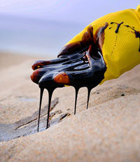 Нефть Brent торгуется у минимальных за 6 лет $46 за баррель