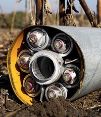 ЛНР: киевские силовики используют запрещенные кассетные боеприпасы