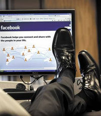 Доходы Facebook превысили $4 млрд