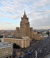 Россия требует провести расследование нападения на свое генконсульство в Харькове
