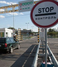 Россия полностью запретила транзит украинских фур