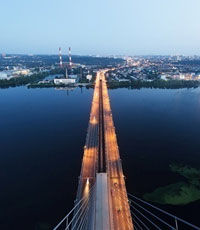 В Китае два моста развернули за 1,5 часа