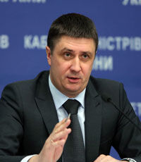 Кабмин не намерен отменять празднование 9 мая - вице-премьер