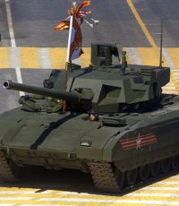 Рогозин: танк "Армата" оборудуют новой пушкой со снарядом, прожигающим метр стали