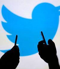 Хакеры украли аккаунт "бога" в Twitter