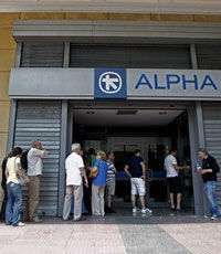 Греческая биржа обвалилась на 20 процентов после месячного простоя