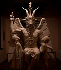 В США открыли памятник Сатане