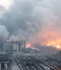 В Тяньцзине обнаружили выжившего в зоне ликвидации последствий взрыва