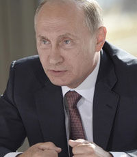 Путин: Беспорядки возле Рады не связаны с изменением  Конституции