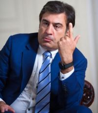 Саакашвили пожаловался на пристальное внимании со стороны силовиков