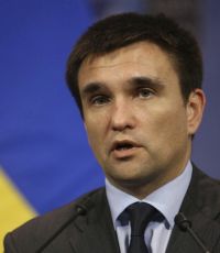Климкин отправился в Париж на встречу глав МИД "нормандской четверки"