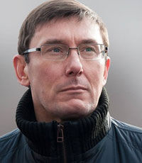 Луценко расширил полномочия руководителя расследования событий на Майдане