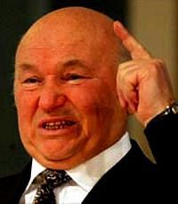 65% москвичей считают, что Лужков причастен к коррупции