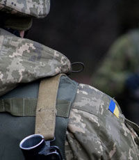 За сутки на Донбассе ранены два украинских бойца