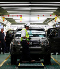 Toyota приостановит выпуск автомобилей из-за нехватки запчастей