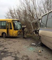 На Львовщине столкнулись два автобуса, пострадали 20 человек