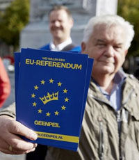 Еврокомиссия: референдум в Нидерландах не влияет на визовый диалог с Украиной