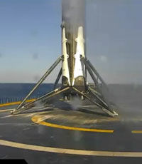 SpaceX во второй раз посадила ступень ракеты на платформу в океане