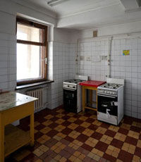Порошенко ветировал закон о приватизации общежитий