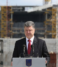 Порошенко: Украина не сможет отказаться от атомной энергетики