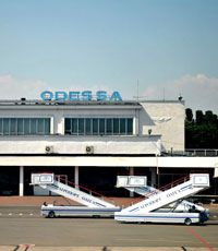 Одесский аэропорт может остановить работу из-за плохого состояния ВПП