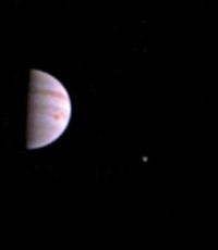 NASA показало первое сделанное «Юноной» фото Юпитера