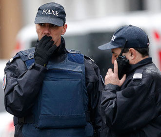 Полиция пока не нашла следов поджога в соборе в Нанте