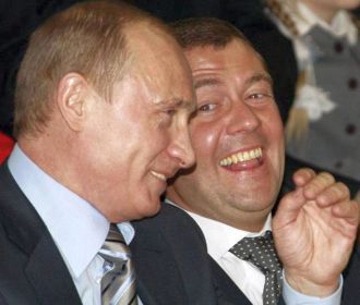В МИД Украины возмутились поездкой Путина и Медведева в Крым