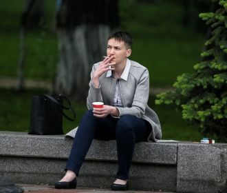 Голодающая Савченко отправилась на званый ужин в США