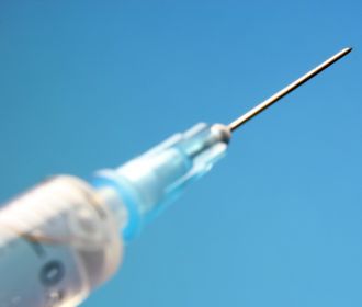 В Японии заявили о нехватке шприцев для COVID-вакцинации