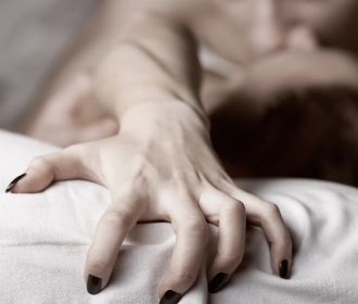 Ученые хотят выяснить, почему людям грустно после секса
