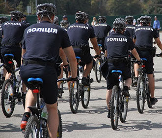 В Харькове патрульные пересели на велосипеды