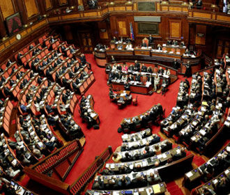 Парламент Италии не поддержал отмену санкций против РФ