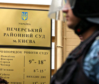 В Печерский суд защитники сепаратиста принесли бумагу на Луценко?
