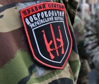 В ДНР заявили о размещении 100 бойцов "Правого сектора" на территории школы