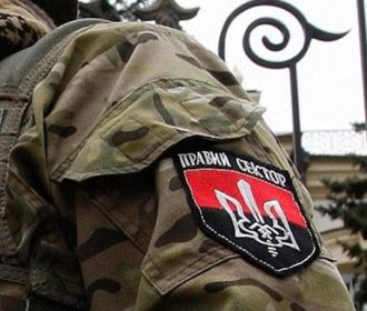 Четырем стрелкам "Правого сектора" продлили арест по Мукачевскому делу